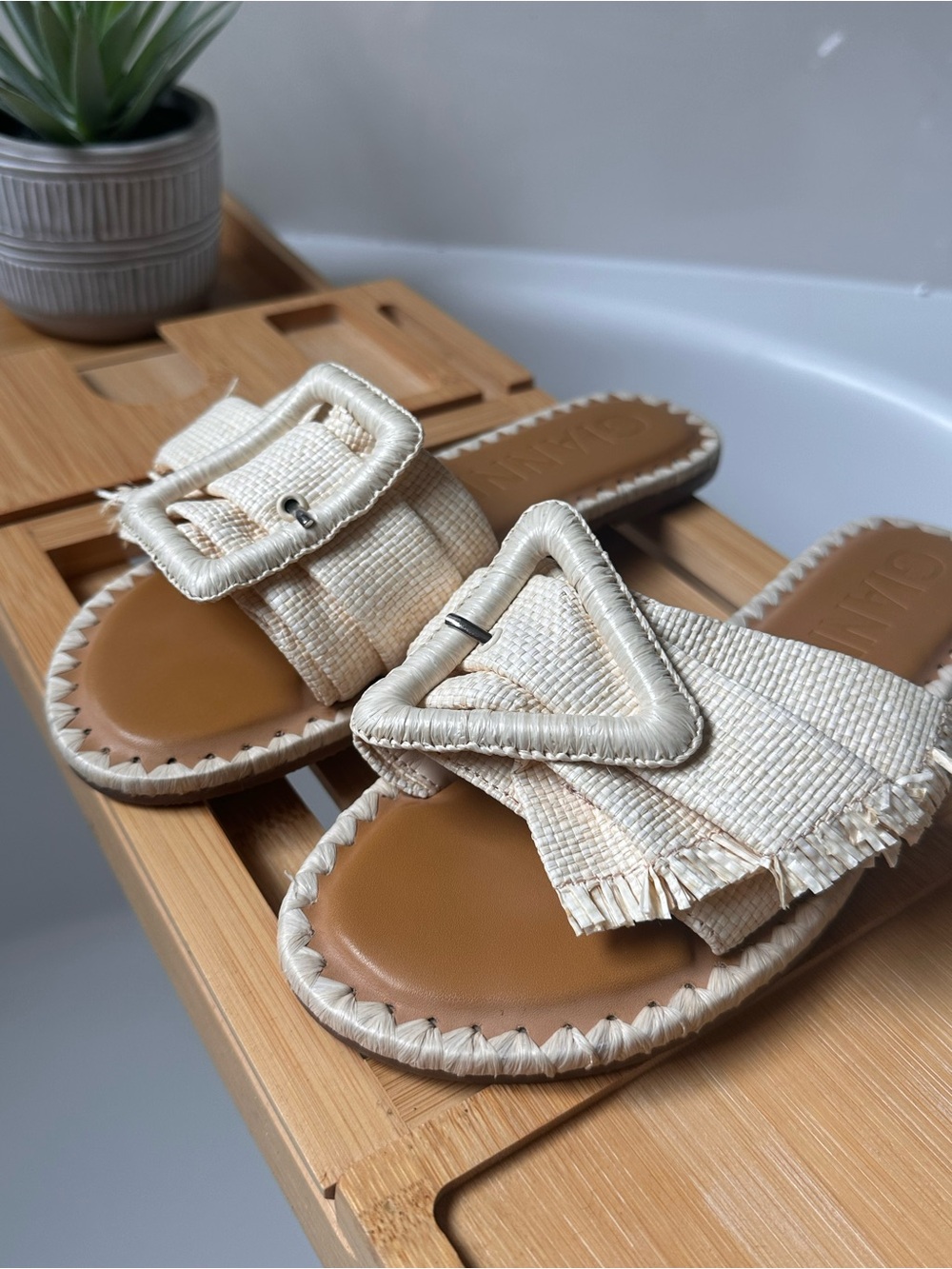 Gianni Bini Cream Raffia Slide Sandals